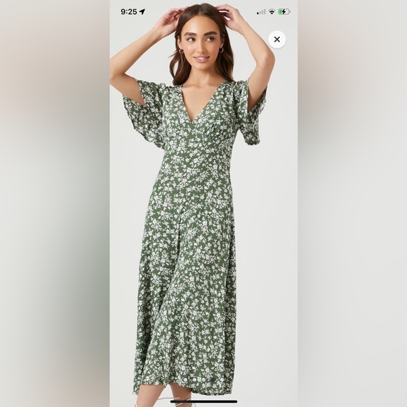 zara green floral dress Zara Green White and Purple Floral Dress- Size S – The Saved Collection